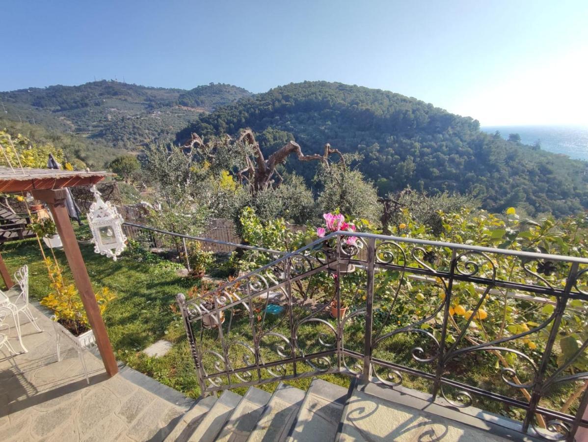 Florinda Lemon'S Suite Cervo Luaran gambar